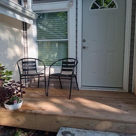 Bright And Cozy Lighthouse Cottage In Greenville Sc Ngoại thất bức ảnh