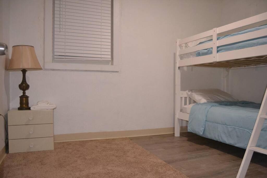 Bright And Cozy Lighthouse Cottage In Greenville Sc Ngoại thất bức ảnh