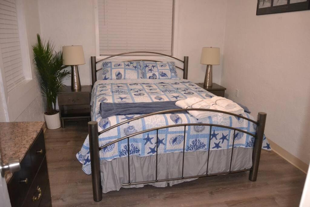 Bright And Cozy Lighthouse Cottage In Greenville Sc Ngoại thất bức ảnh